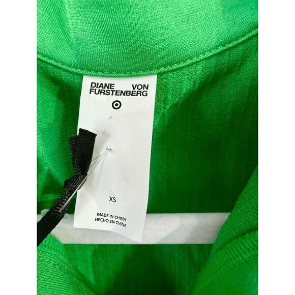 Diane von Furstenberg Ribbed Collared Crop Top Kelly Green - Picture 5 of 8